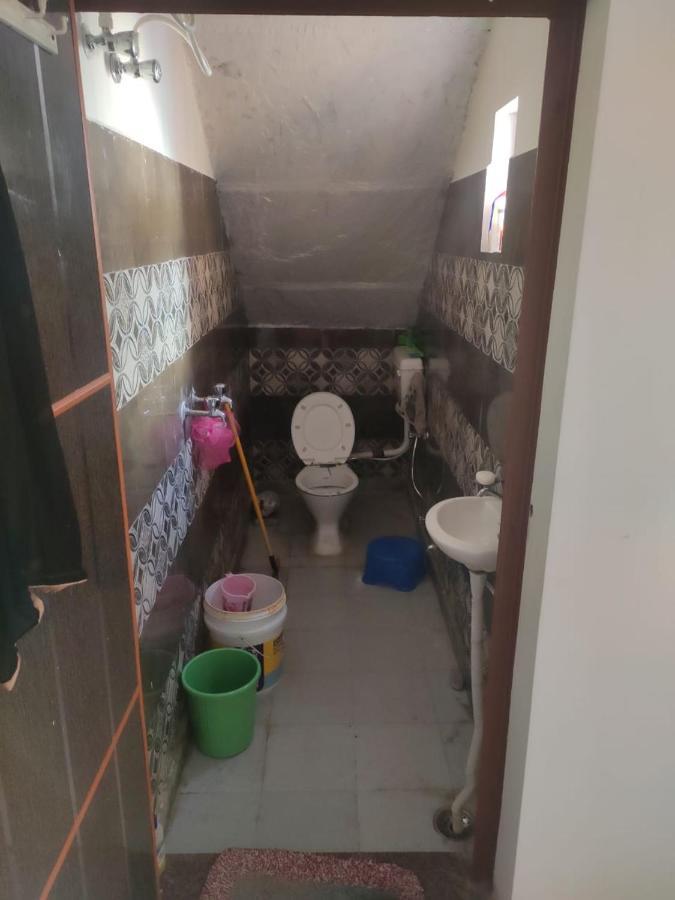 Nidhivan Homestay Vrindāvan Exterior foto