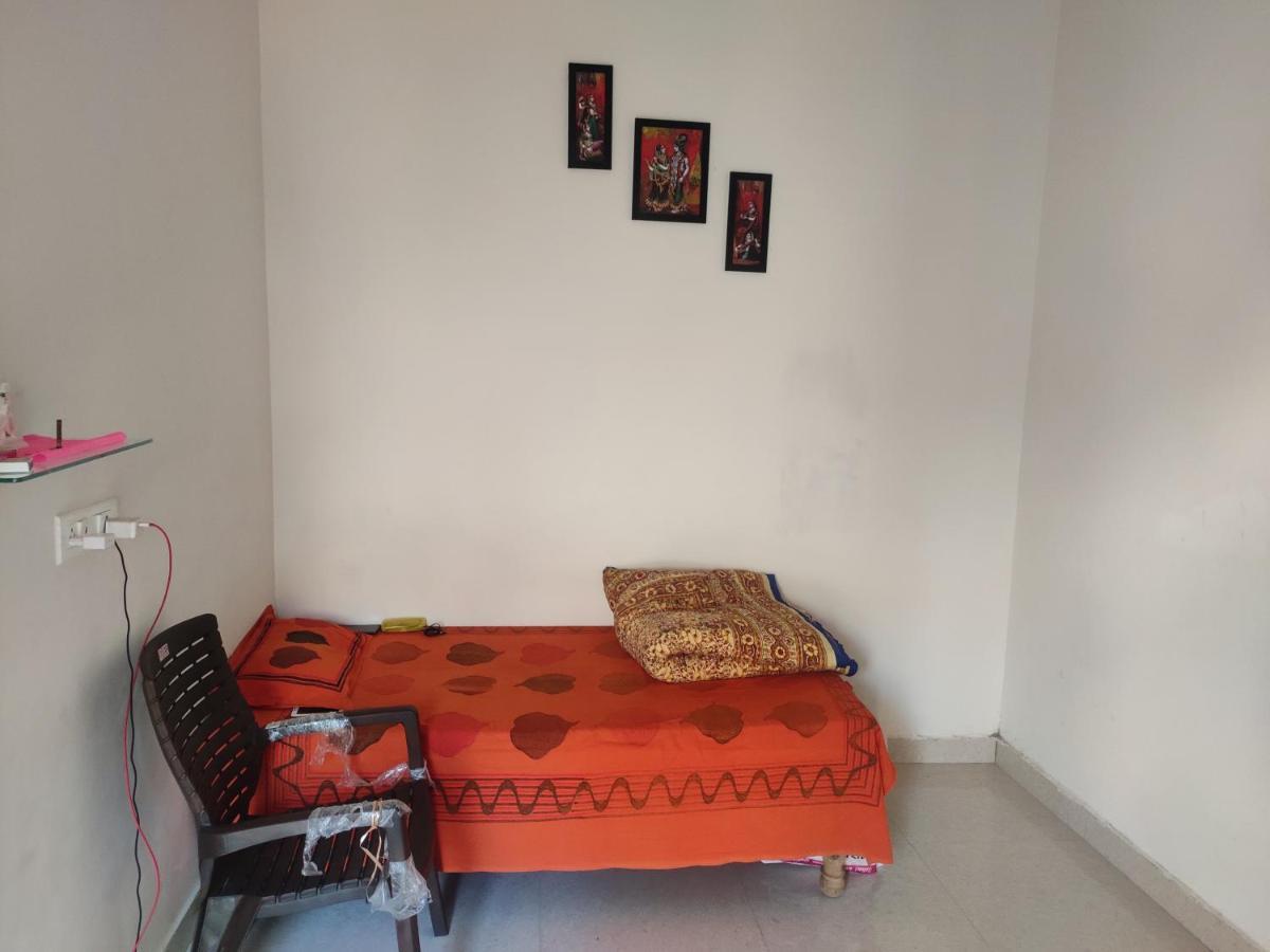 Nidhivan Homestay Vrindāvan Exterior foto
